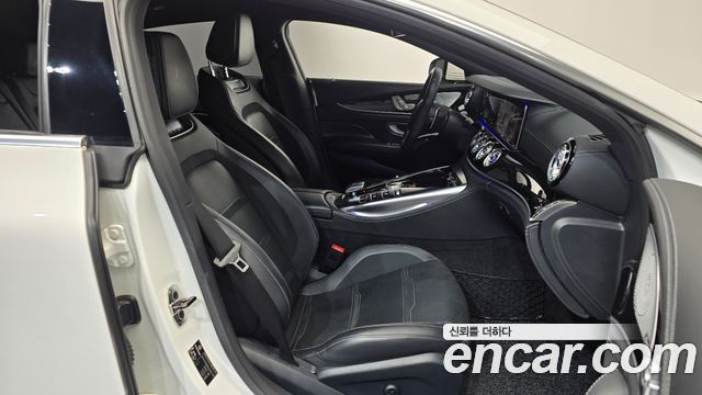 Mercedes-Benz AMG GT 2020 — photo 16