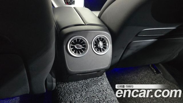 Mercedes-Benz AMG GT 2020 — photo 30
