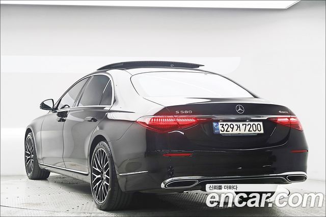 Mercedes-Benz S-Class 2022 — photo 2