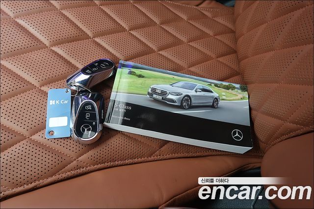 Mercedes-Benz S-Class 2022 — photo 20