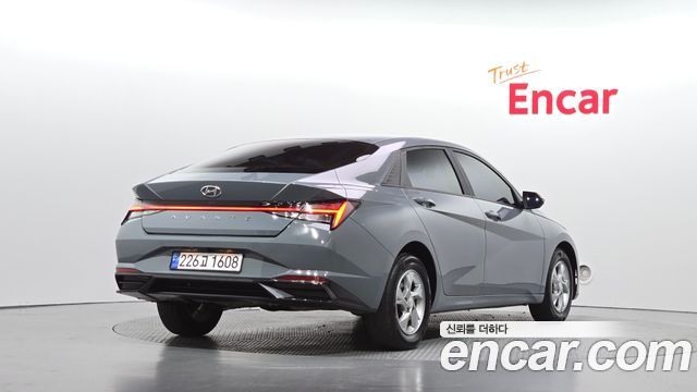 Hyundai AVANTE 2021 — photo 2