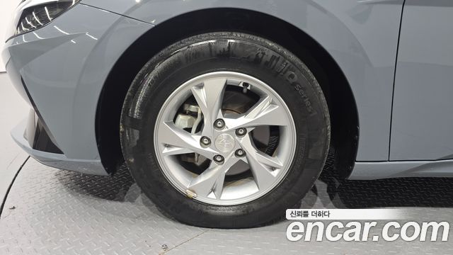 Hyundai AVANTE 2021 — photo 5