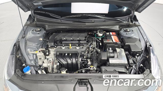 Hyundai AVANTE 2021 — photo 6
