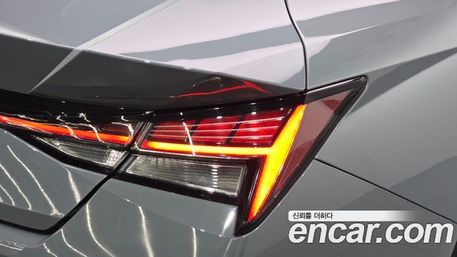 Hyundai AVANTE 2021 — photo 9