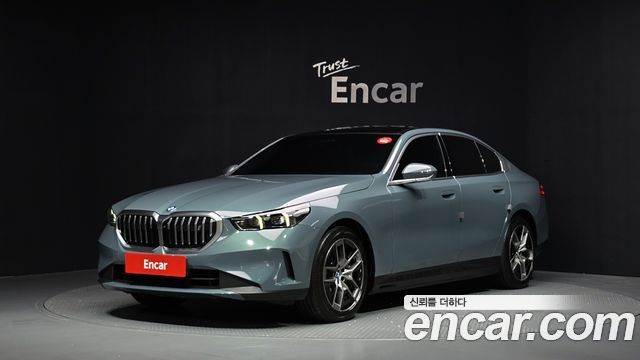 BMW i5 2024 — photo 1
