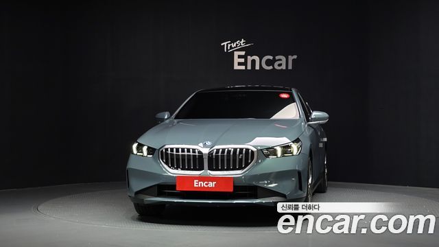 BMW i5 2024 — photo 3