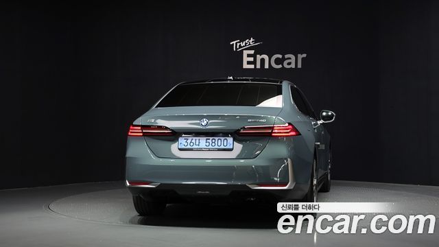BMW i5 2024 — photo 4