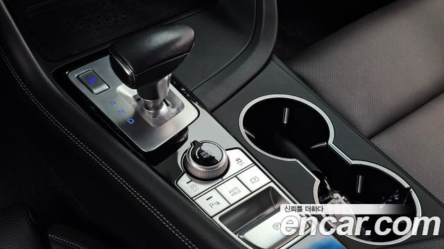 Genesis G70 2023 — photo 12
