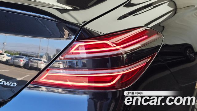 Genesis G70 2023 — photo 9