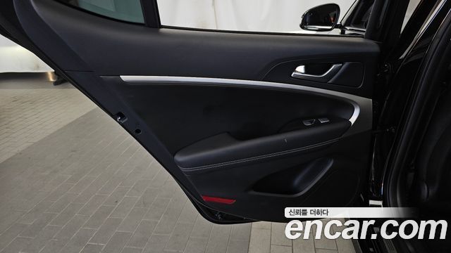 Genesis G70 2023 — photo 15