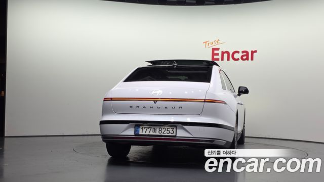 Hyundai Grandeur 2023 — photo 4