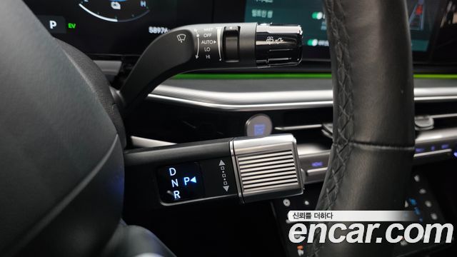 Hyundai Grandeur 2023 — photo 12