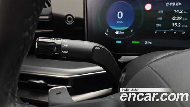 Hyundai Grandeur 2023 — photo 28