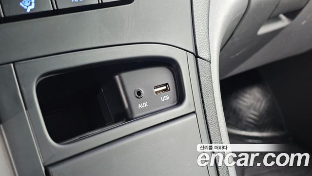 Hyundai Starex 2016 — photo 18
