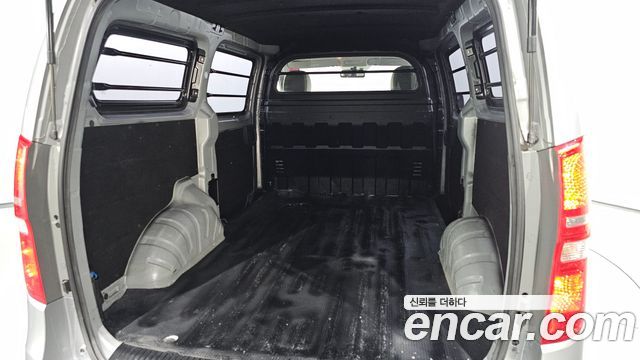 Hyundai Starex 2016 — photo 22