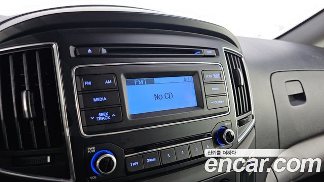 Hyundai Starex 2016 — photo 33