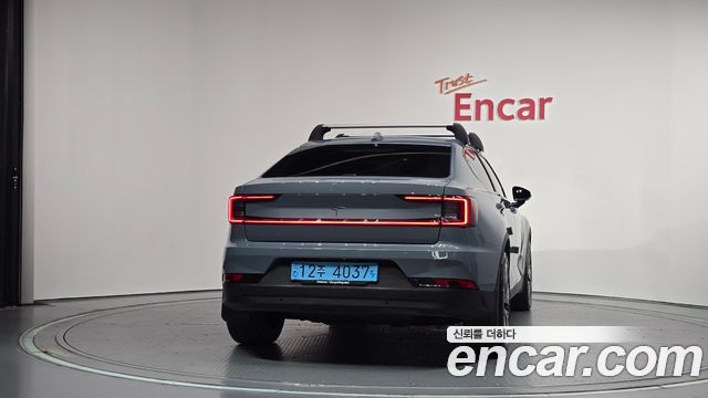 Polestar Polestar 2 2023 — photo 4