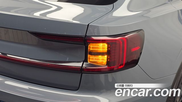 Polestar Polestar 2 2023 — photo 9