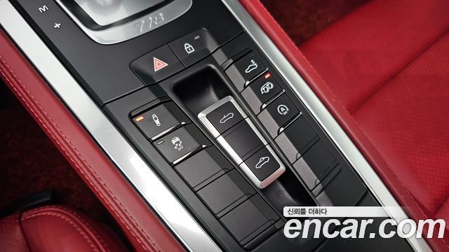 Porsche 718 2022 — photo 15