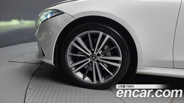 Mercedes-Benz CLS-Class 2019 — photo 5
