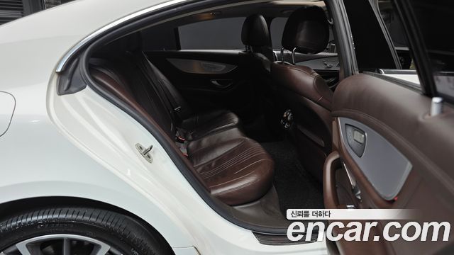 Mercedes-Benz CLS-Class 2019 — photo 12