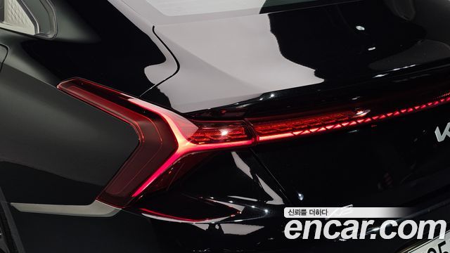 Kia K8 2022 — photo 9