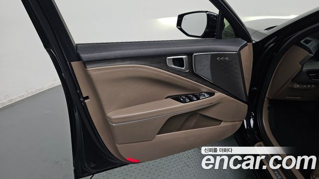 Kia K8 2022 — photo 14