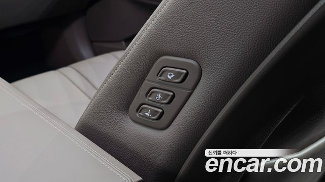 Kia K8 2022 — photo 29