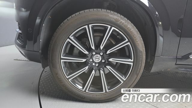 Volvo XC90 2017 — photo 5