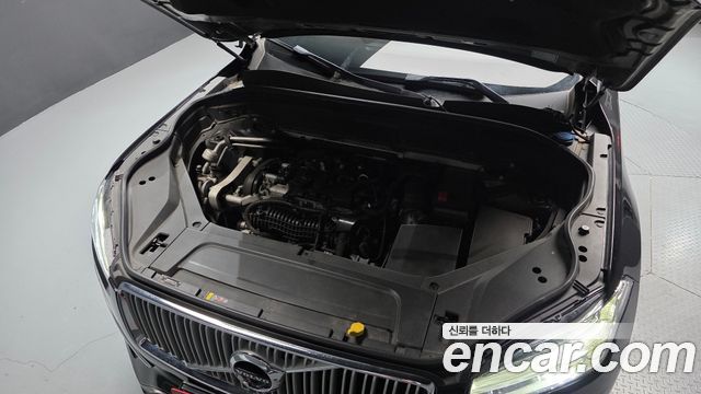 Volvo XC90 2017 — photo 6