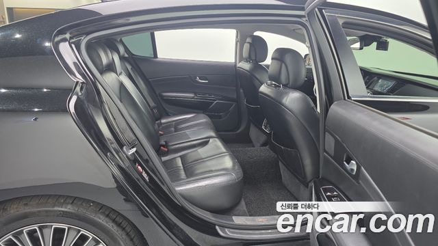 Kia K9 2013 — photo 17