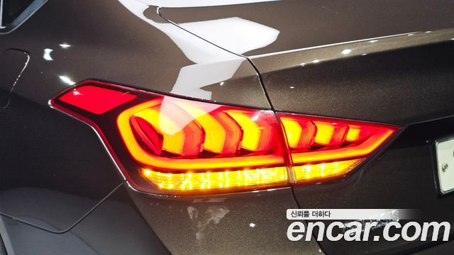 Hyundai Genesis 2015 — photo 9