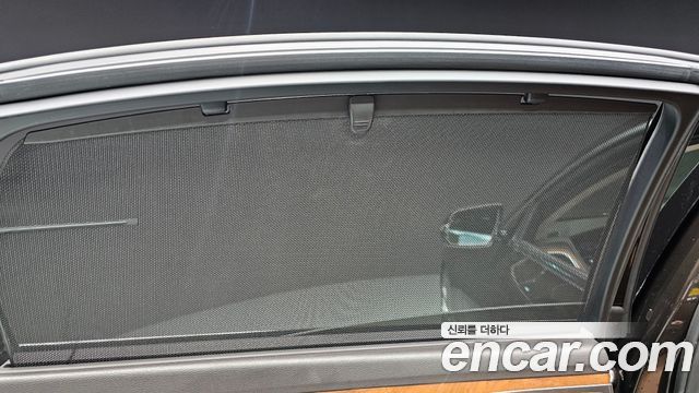 Hyundai Genesis 2015 — photo 32