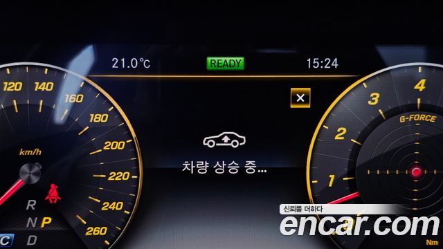 Mercedes-Benz CLS-Class 2019 — photo 19