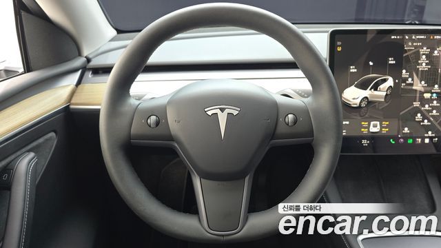 Tesla Model Y 2023 — photo 20