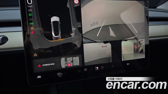 Tesla Model Y 2023 — photo 21