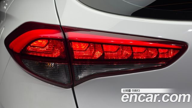 Hyundai Tucson 2016 — photo 9
