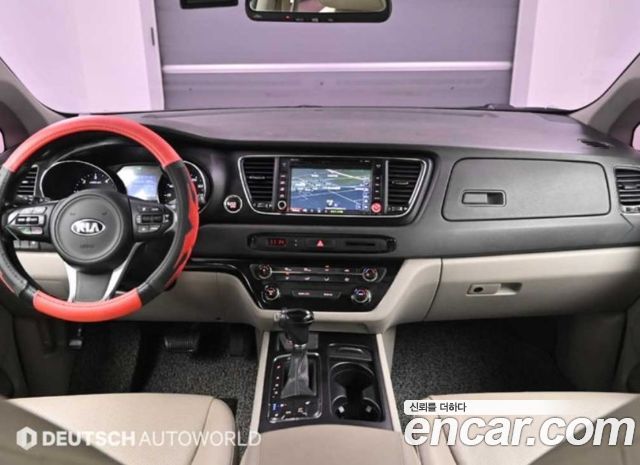 Kia Canival 2016 — photo 7