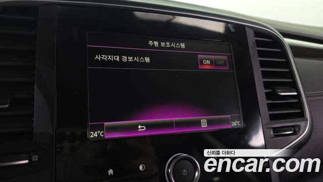 Renault Korea SM6 2017 — photo 16
