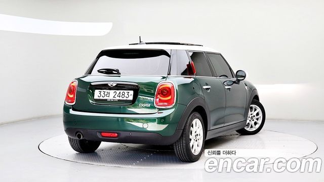 Mini Cooper 2018 — photo 2