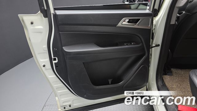 KG Mobility Rexton 2019 — photo 15