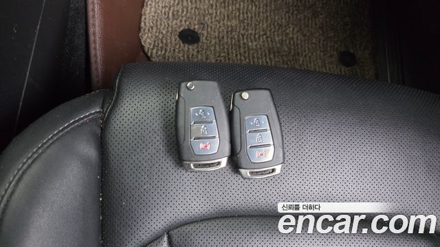 KG Mobility Rexton 2019 — photo 30