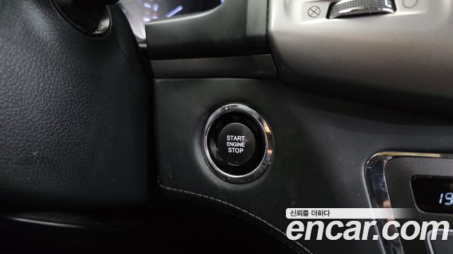 KG Mobility Rexton 2019 — photo 31