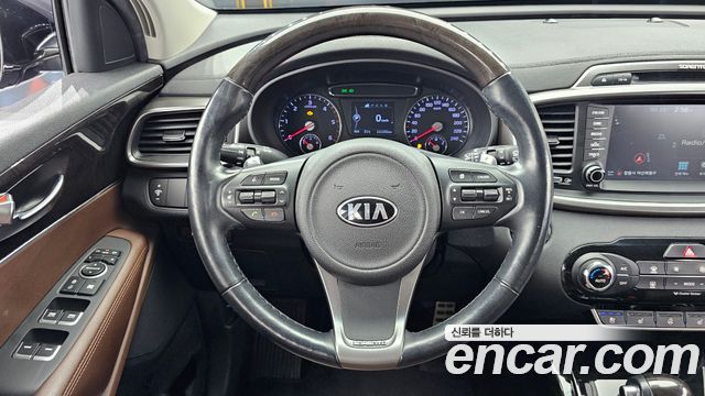Kia Sorento 2017 — photo 19