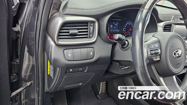 Kia Sorento 2017 — photo 23
