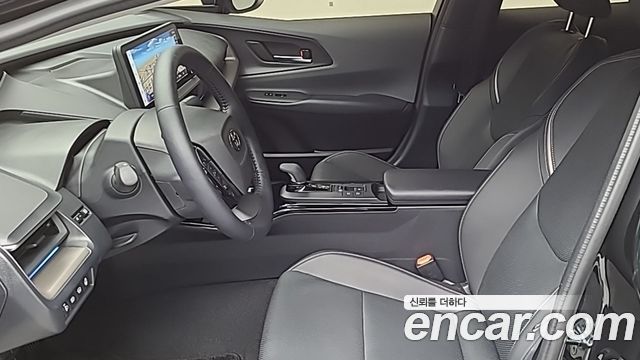 Toyota Prius 2026 — photo 10