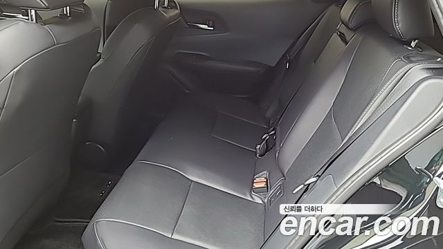Toyota Prius 2026 — photo 11