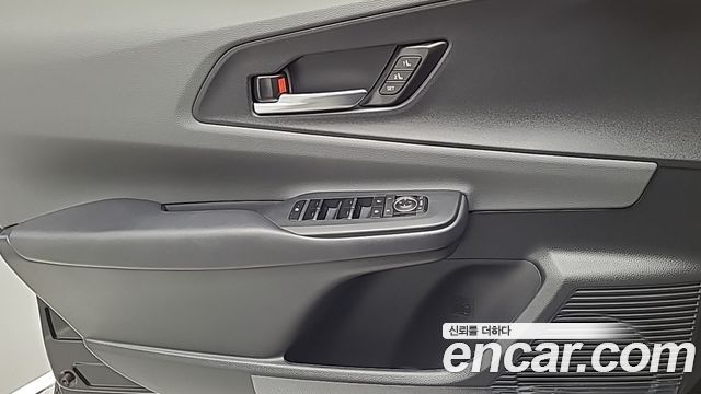 Toyota Prius 2026 — photo 16