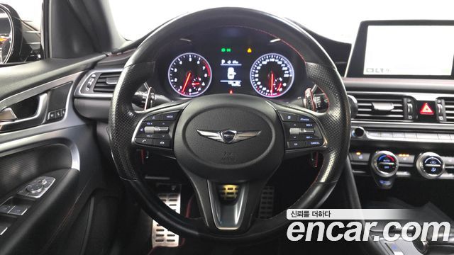 Genesis G70 2018 — photo 19