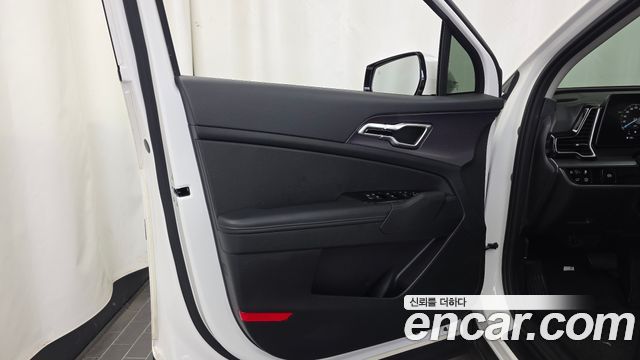 Kia Sportage 2022 — photo 14